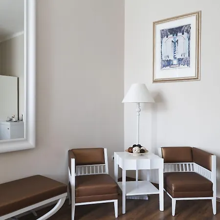 House Octogon 3* Budapest
