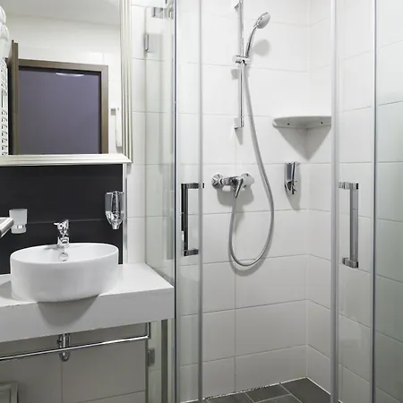 House Octogon 3* Budapest